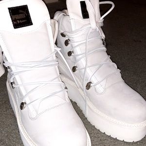 Size 10 FENTY PUMA boots! Worn once.
